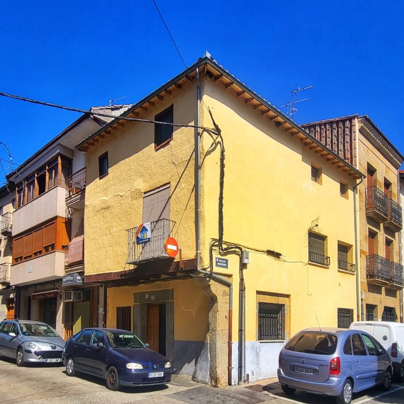 Venta de Casa en Calle San Pedro (El Barco de Ávila)