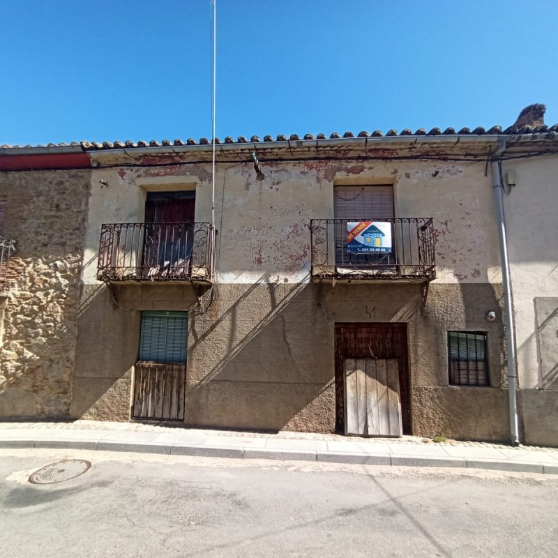 SE VENDE CASA DE PUEBLO EN VILLAFRANCA DE LA SIERRA (ÁVILA)