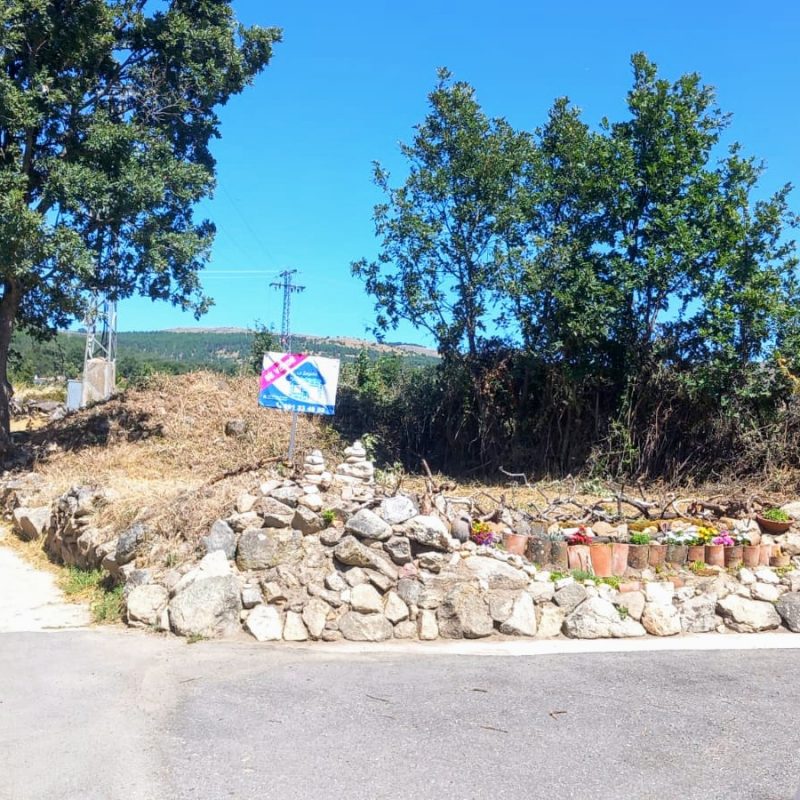 Venta de solar urbano en Navalmoro - La Carrera (Ávila)
