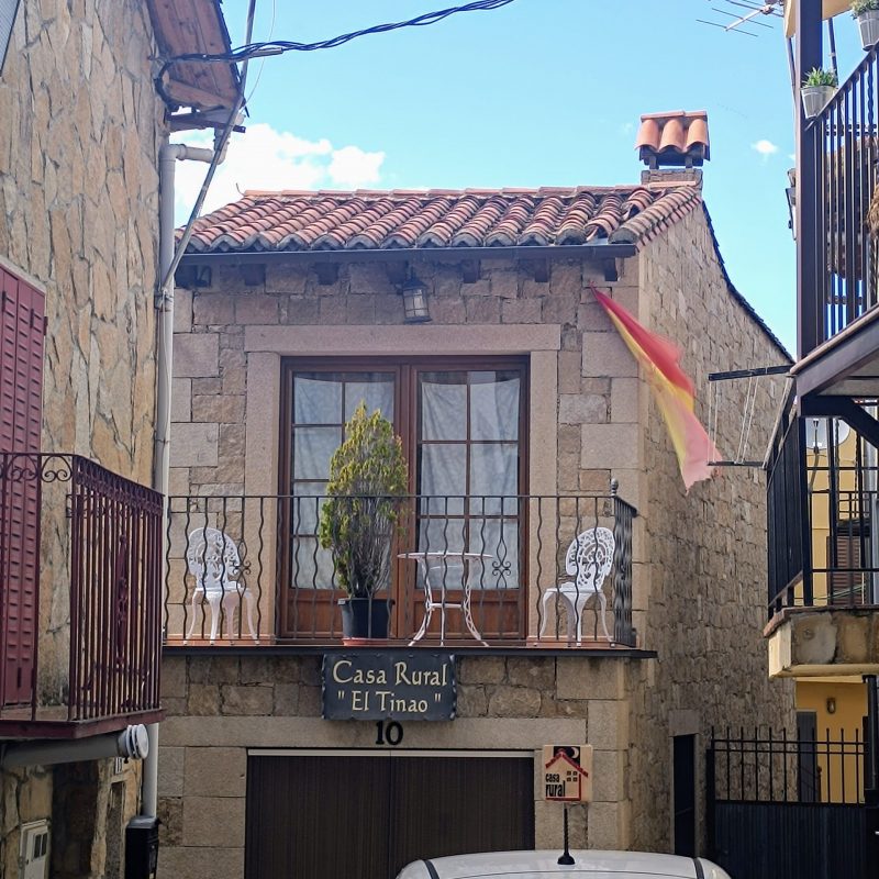 Se vende casa rural con 5 dormitorios en Bohoyo (Ávila)