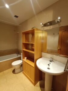 Ático con ascensor y plaza de garaje en El Barco de Ávila (Ávila)