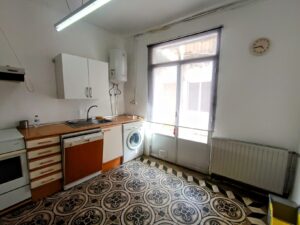 Piso con terraza, patio y almacén en El Barco de Ávila (Ávila)