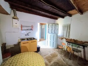 Casa independiente de piedra en Las Navas - La Aldehuela (Ávila)