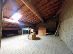 Casa independiente de piedra en Las Navas - La Aldehuela (Ávila)