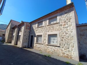 Casa Rústica para terminar en Casas de Sebastián Pérez-Piedrahita (Ávila)