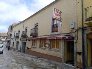 Local hostelero "Chivis" en Piedrahita (Ávila)