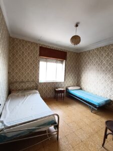 Edificio con terreno en el casco y término de Piedrahita (Ávila)