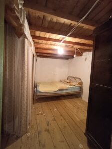 Vivienda con amplio terreno urbano en Navacepeda de Tormes