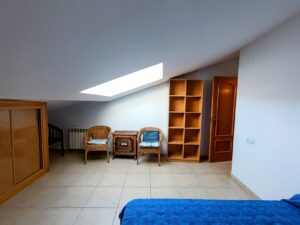 Ático con ascensor y plaza de garaje en El Barco de Ávila (Ávila)