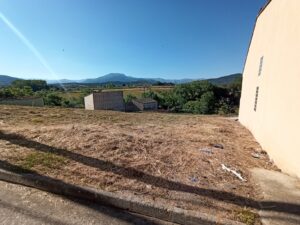 Suelo sin edificar en la C/ Concejil Bajo de El Barco de Ávila