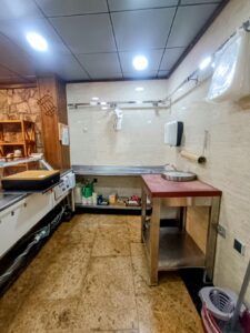 ¡Oportunidad de alquiler en una de las mejores calles de Piedrahita!