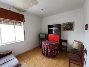 Edificio con terreno en el casco y término de Piedrahita (Ávila)