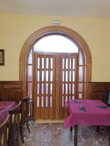 Local hostelero "Chivis" en Piedrahita (Ávila)