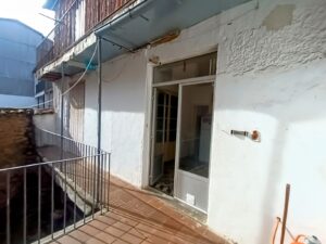 Piso con terraza, patio y almacén en El Barco de Ávila (Ávila)