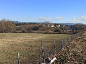 Finca rústica de casi 2 hectáreas en Piedrahíta