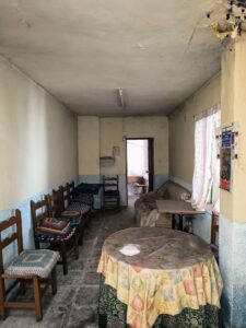 casa de pueblo con múltiples posibilidades en Becedillas (Ávila)