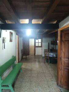 Casa de pueblo con patio en Aldeanueva de Santa Cruz (Ávila)