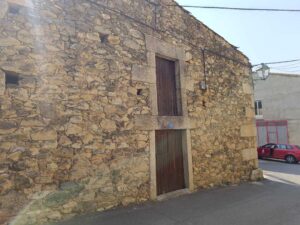 Almacén de piedra en Navalonguilla (Ávila)