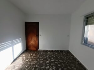 casa de pueblo de planta baja con garaje en Santa María del Berrocal (Ávila)