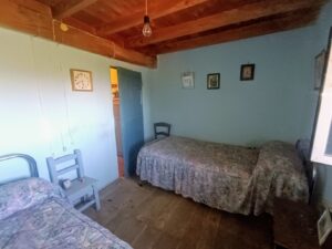 Casa rústica con leñera en Navaescurial (Ávila)