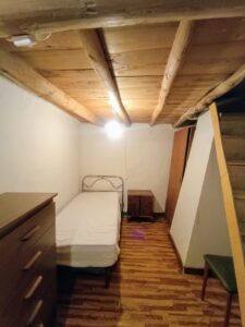 Casa de pueblo en La Angostura (Ávila)