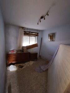 Casa de pueblo con patio en Navalmoro – La Carrera (Ávila)