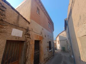 Casa en construcción en Navamures-Tormellas (Ávila)