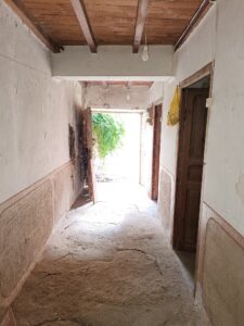 Casa de pueblo a reformar en Navalonguilla